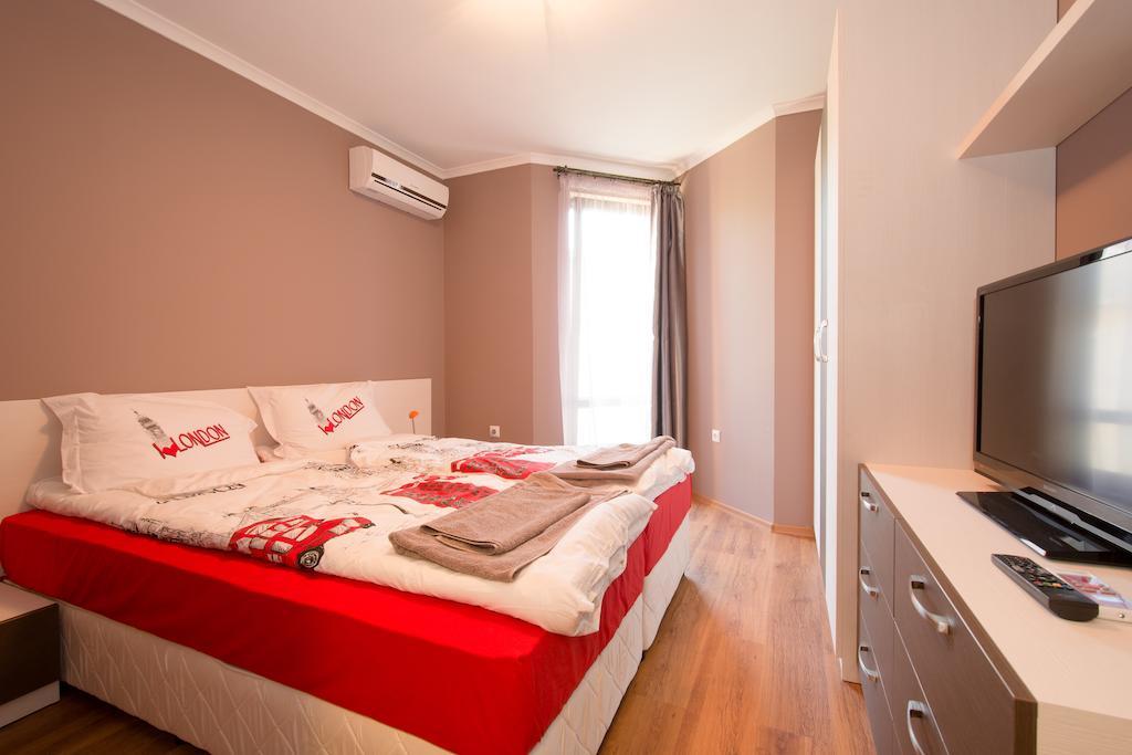 Aparthotel Village