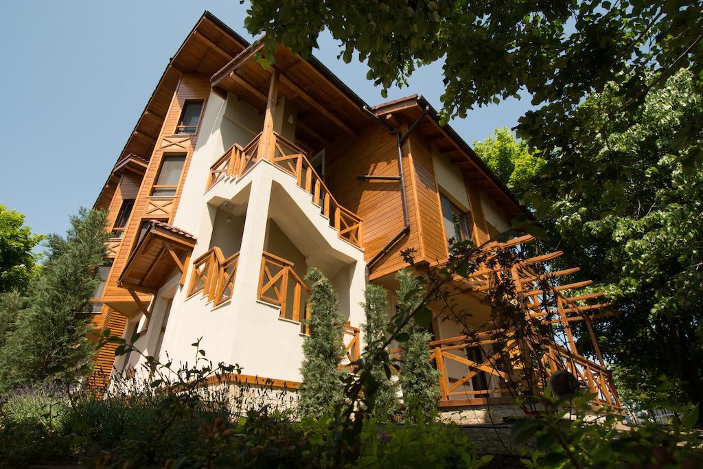Aparthotel Village